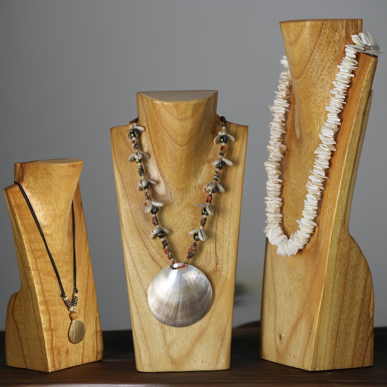 Wooden Jewelry Stand Natural | Elegant Necklace Display Bust