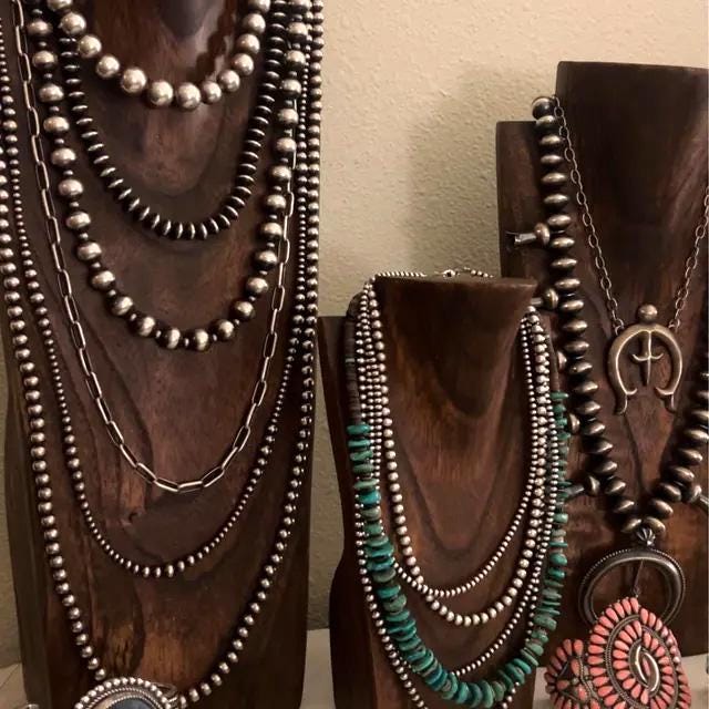 Wooden Jewelry Stand Brown | Elegant Necklace Display Bust