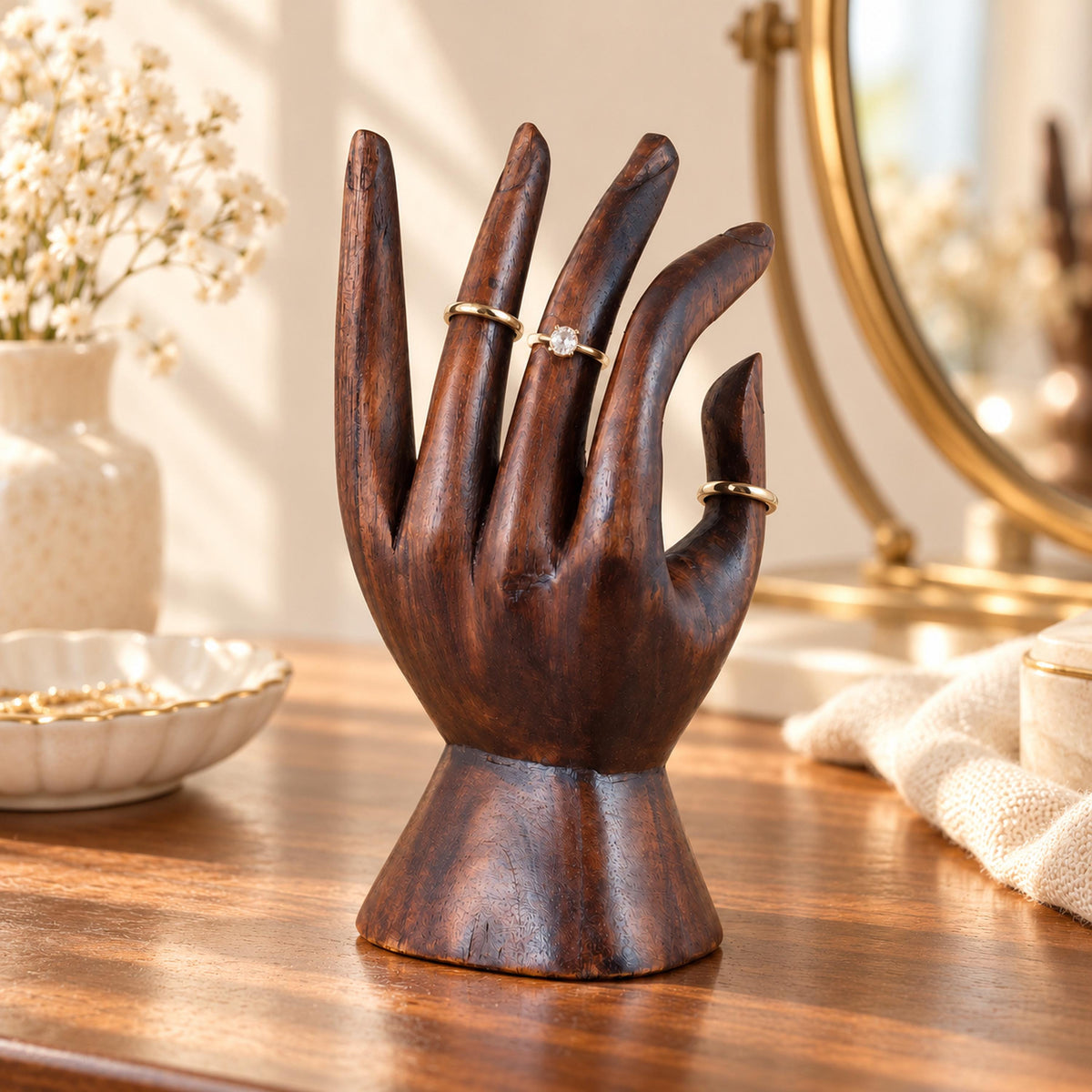 Dark Brown Hand-Carved Wooden Ring Holder, 15 cm (5.9 in)