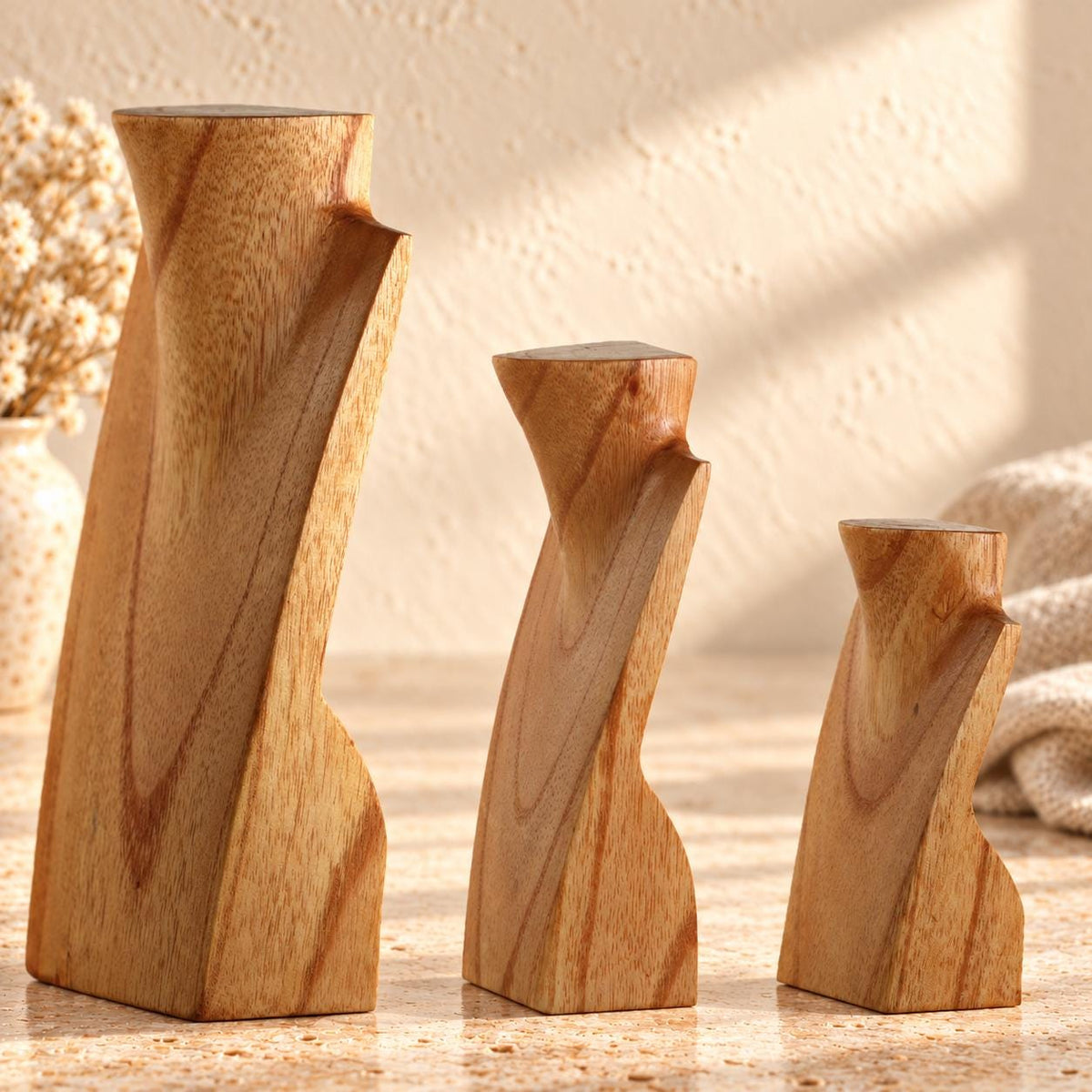 Mini Wooden Necklace Busts, Set of 3, Natural Wood, 7.9 / 5.9 / 3.9 in
