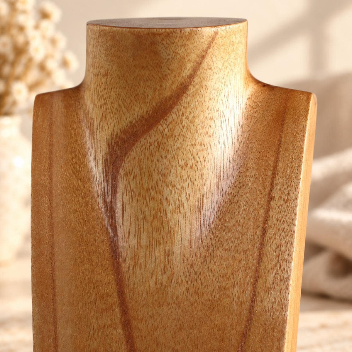 Mini Wooden Necklace Busts, Set of 3, Natural Wood, 7.9 / 5.9 / 3.9 in