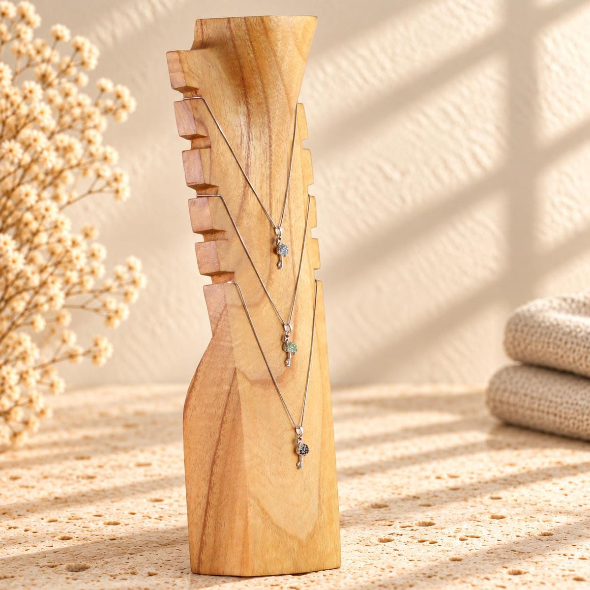 Multi Necklace Display Bust, Natural Wood Wood, 15.7 in / 40 cm – Notched Jewelry Stand