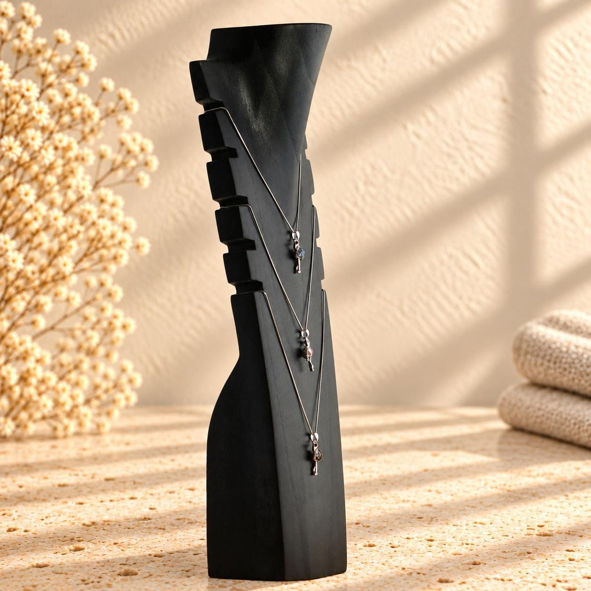 Multi Necklace Display Bust, Black Wood, 15.7 in / 40 cm – Notched Jewelry Stand