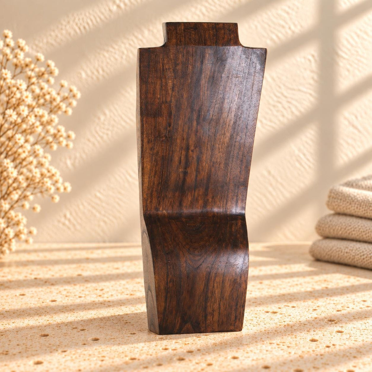 Wooden Necklace Display Bust, Dark Brown – Choose 20, 30 or 40 cm / 8, 12 or 16 in