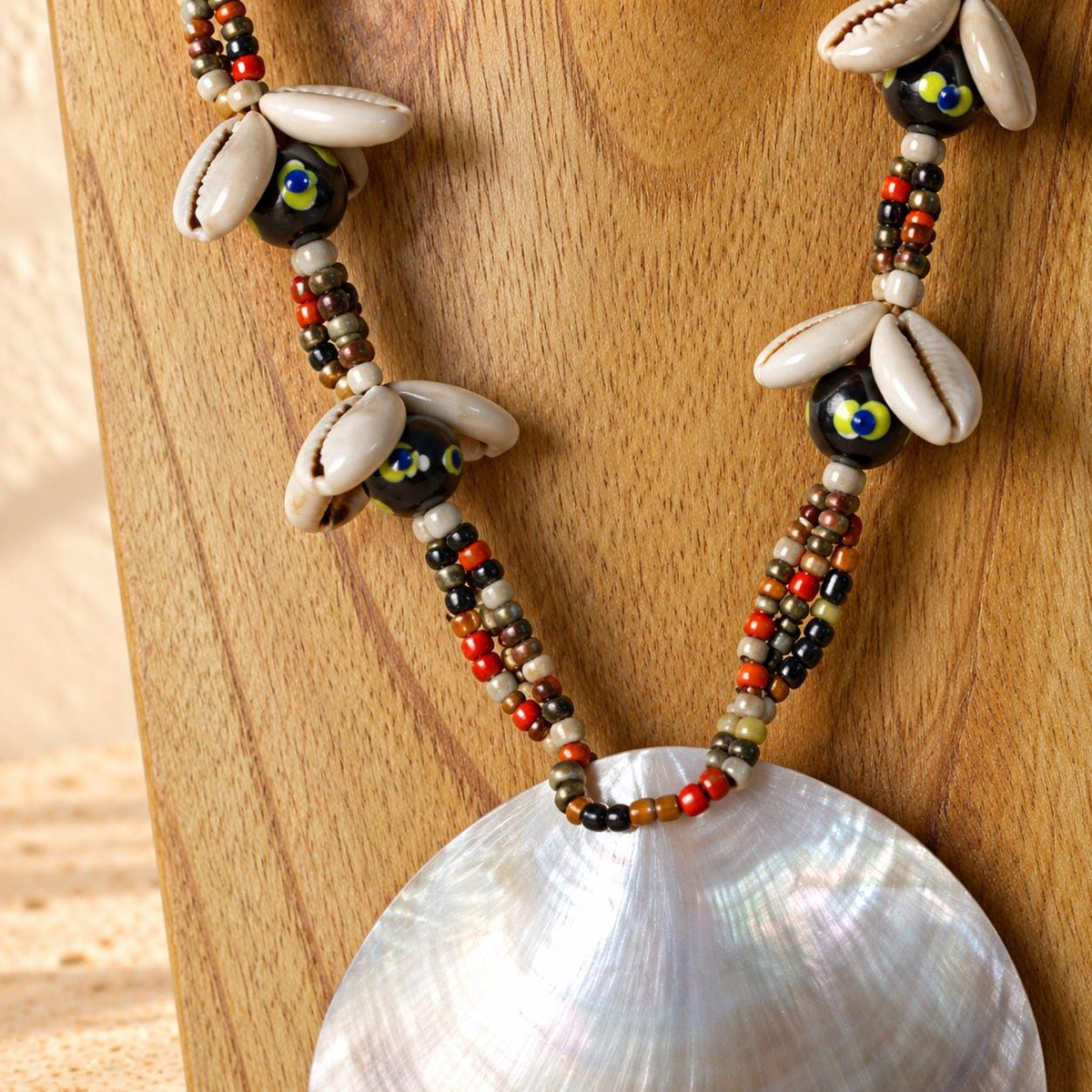 Wooden Necklace Display Bust, Natural Wood – Choose 20, 30 or 40 cm / 8, 12 or 16 in