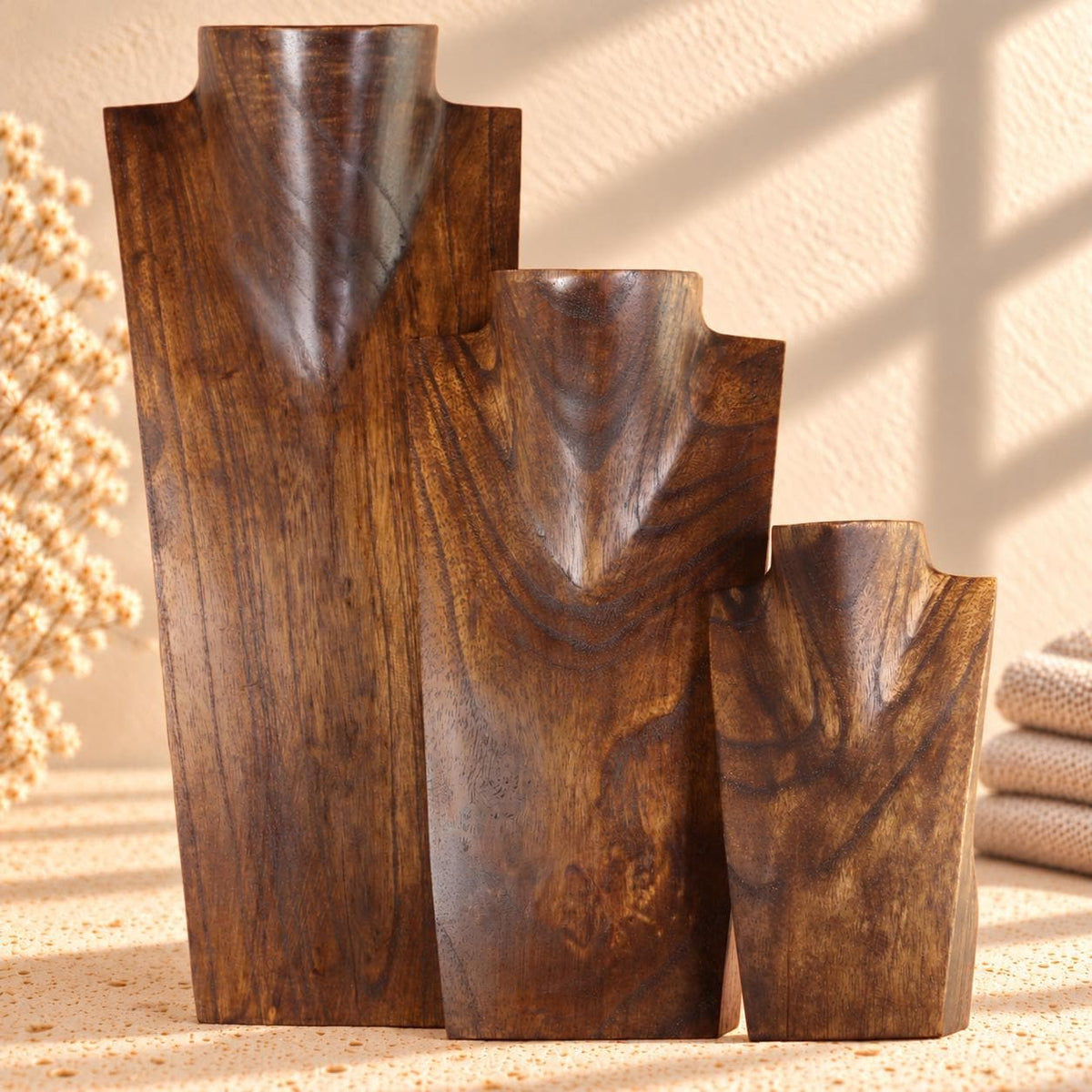 Set of 3 Wooden Necklace Display Busts, Dark Brown – 8/12/16 in (20/30/40 cm)