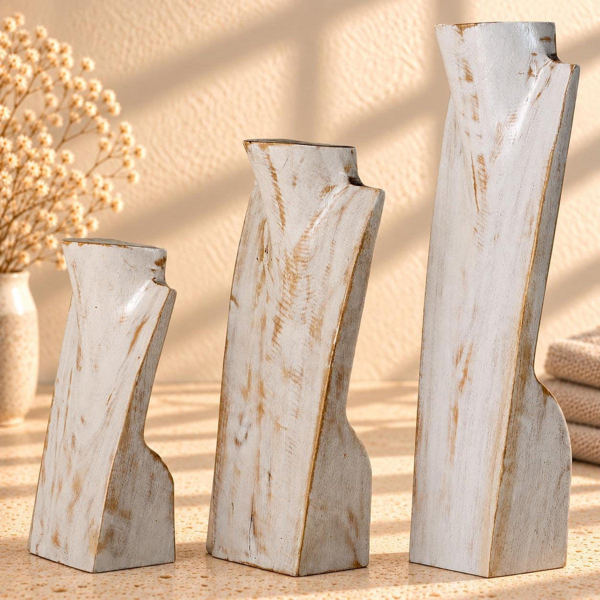 Set of 3 Wooden Necklace Display Busts, Whitewash – 8/12/16 in (20/30/40 cm)